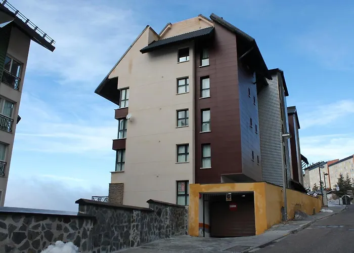 Апартаменти Monte Oiz 2 Y Parking