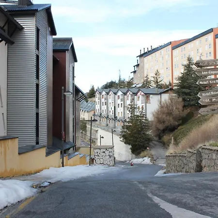 公寓 Monte Oiz 2 Y Parking