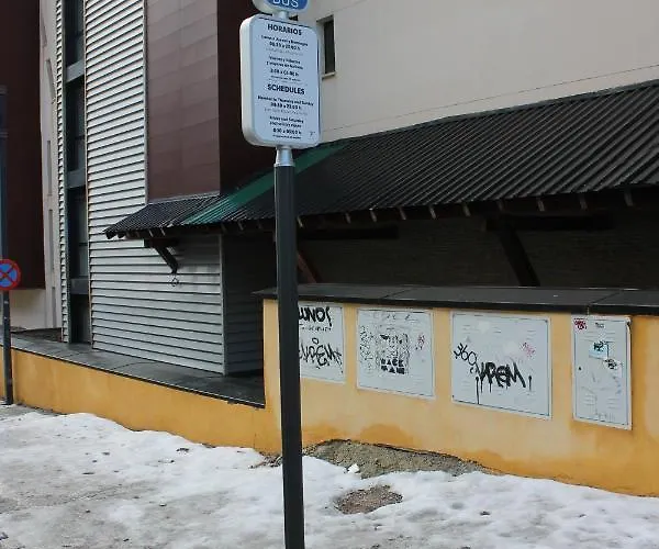 Monte Oiz 2 Y Parking 公寓 *